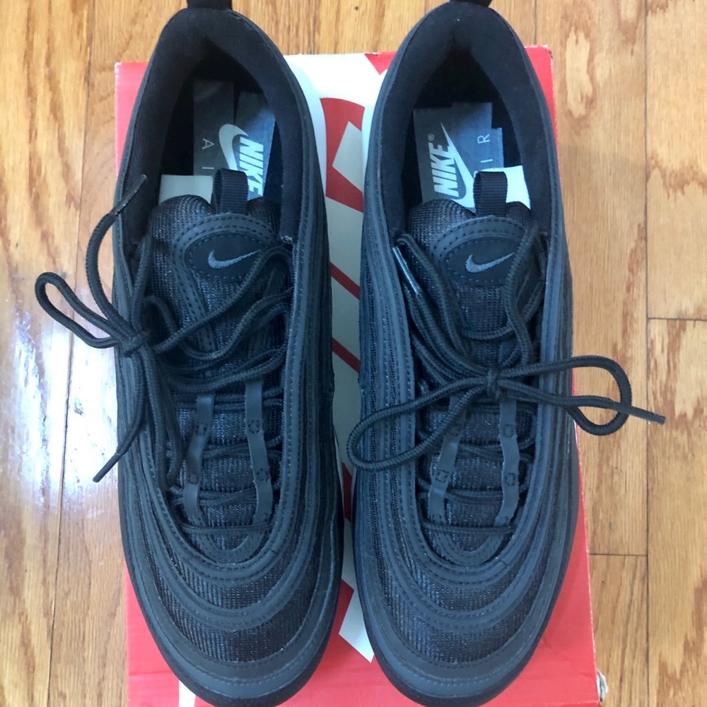 Air Max Plus/97 Men’s size 11